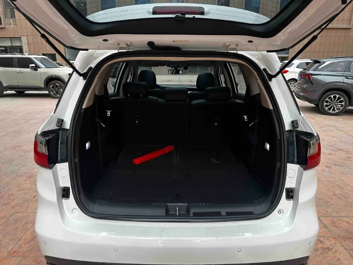 2017 BYD Song MAX 1.5T 154HP L4 6DCT,autocango,china used car exporter,china ev exporter,chinese used car exporter,chinese used ev exporter