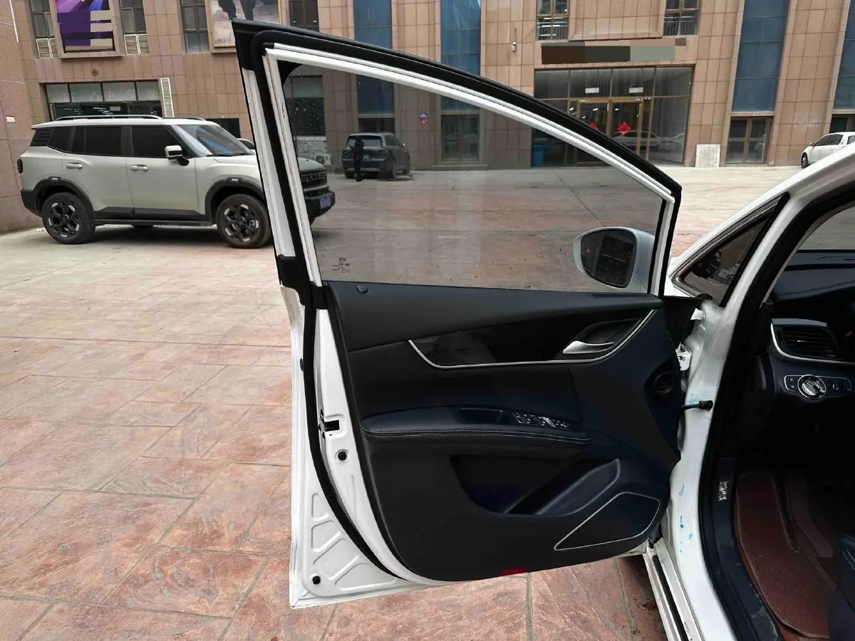 2017 BYD Song MAX 1.5T 154HP L4 6DCT,autocango,china used car exporter,china ev exporter,chinese used car exporter,chinese used ev exporter