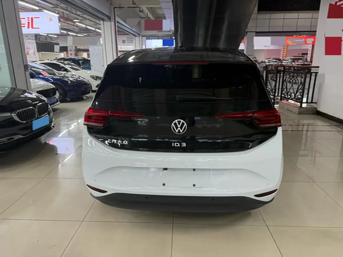 2022 Volkswagen ID.3 BEV 57.3KWH,autocango,china used car exporter,china ev exporter,chinese used car exporter,chinese used ev exporter