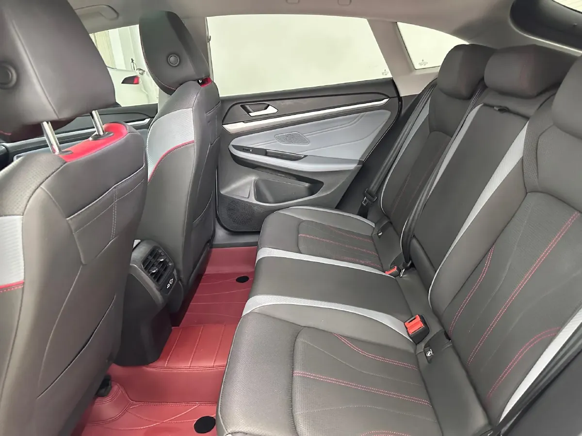 2022 Jetour DASHING i-DM 1.5T 156HP L4 3DHT PHEV 19.27KWH,autocango,china used car exporter,china ev exporter,chinese used car exporter,chinese used ev exporter