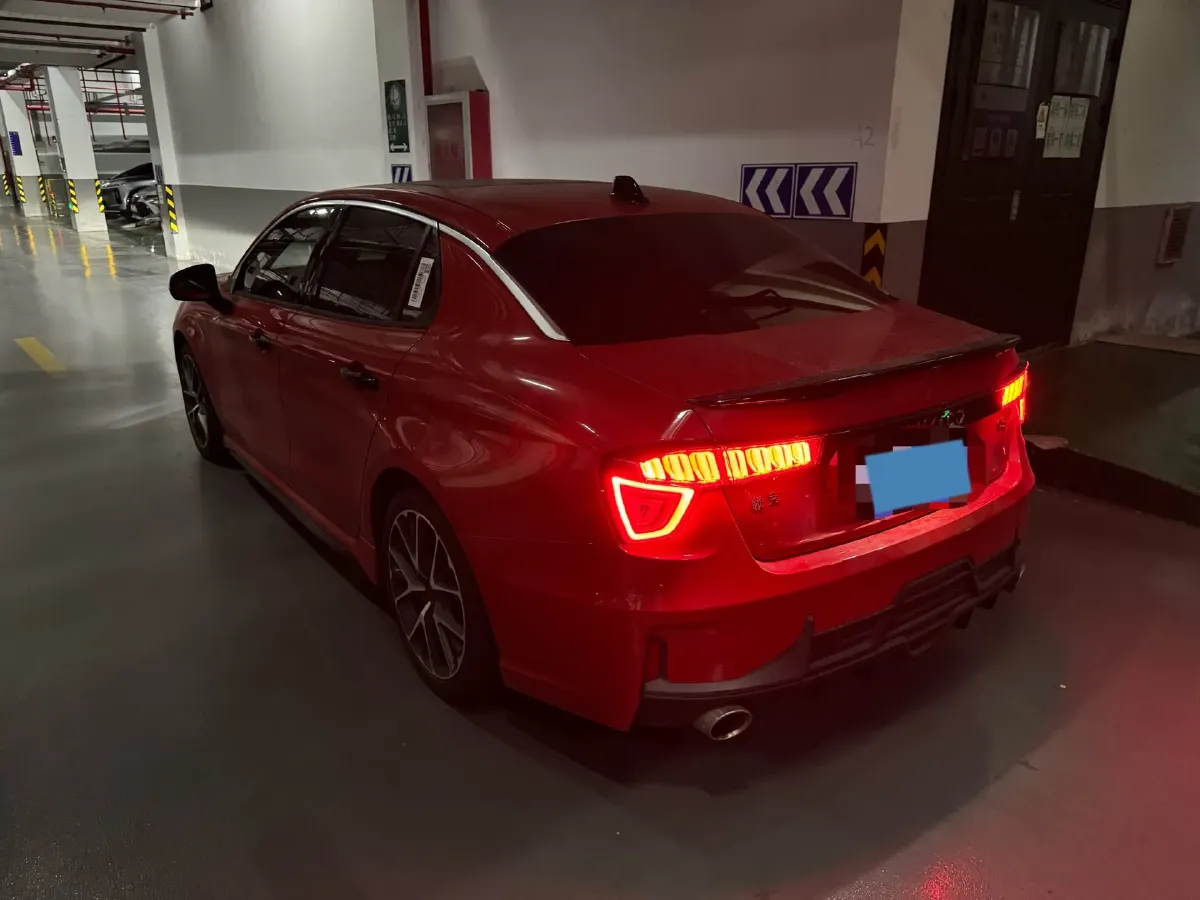 2022 LYNK&CO 03 2.0T 190HP L4 7DCT,autocango,china used car exporter,china ev exporter,chinese used car exporter,chinese used ev exporter