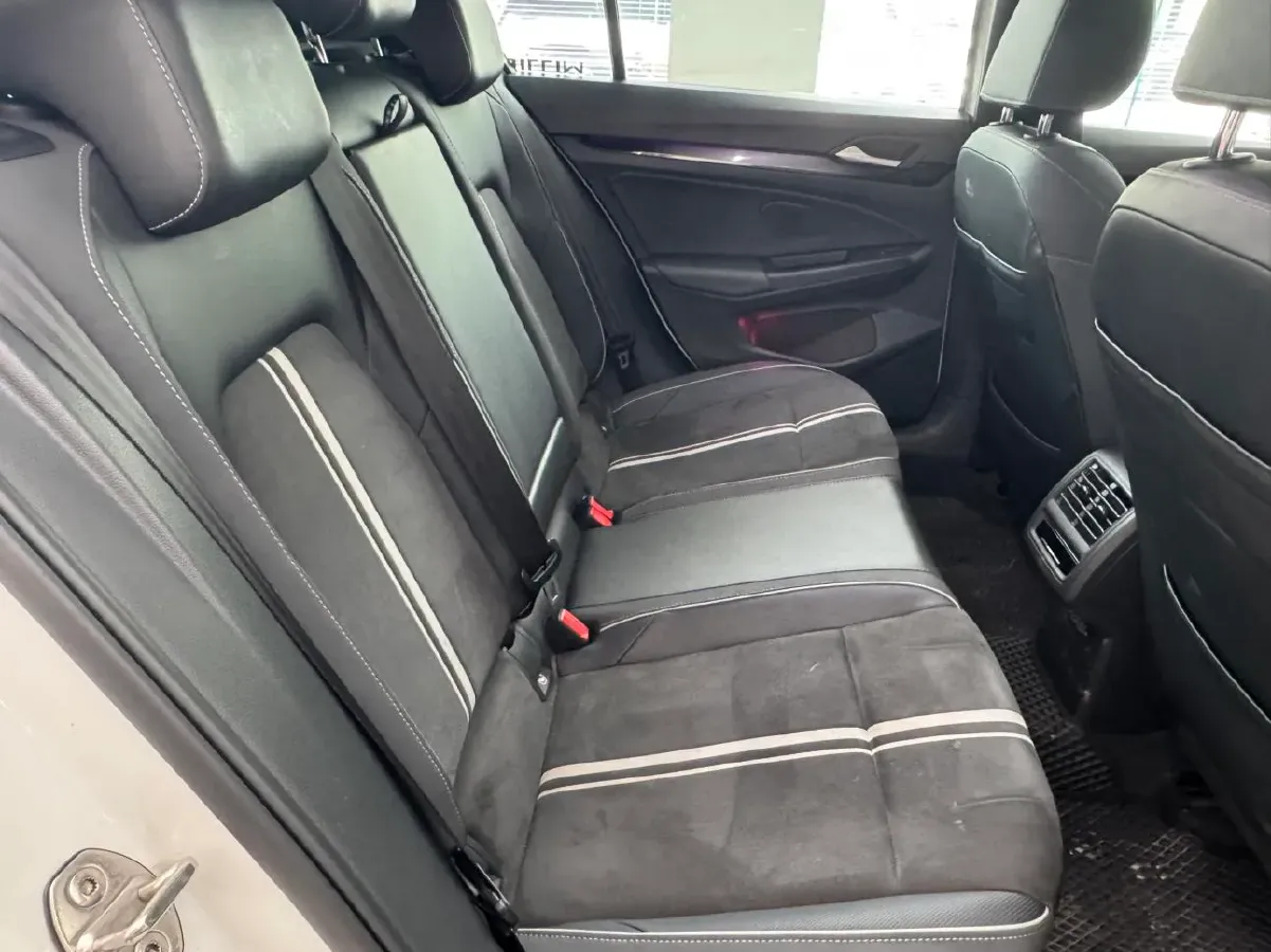 2021 Volkswagen Golf 1.4T 150HP L4 7DCT,autocango,china used car exporter,china ev exporter,chinese used car exporter,chinese used ev exporter