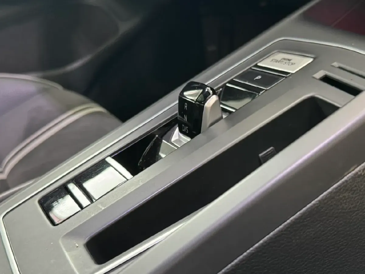 2021 Volkswagen Golf 1.4T 150HP L4 7DCT,autocango,china used car exporter,china ev exporter,chinese used car exporter,chinese used ev exporter