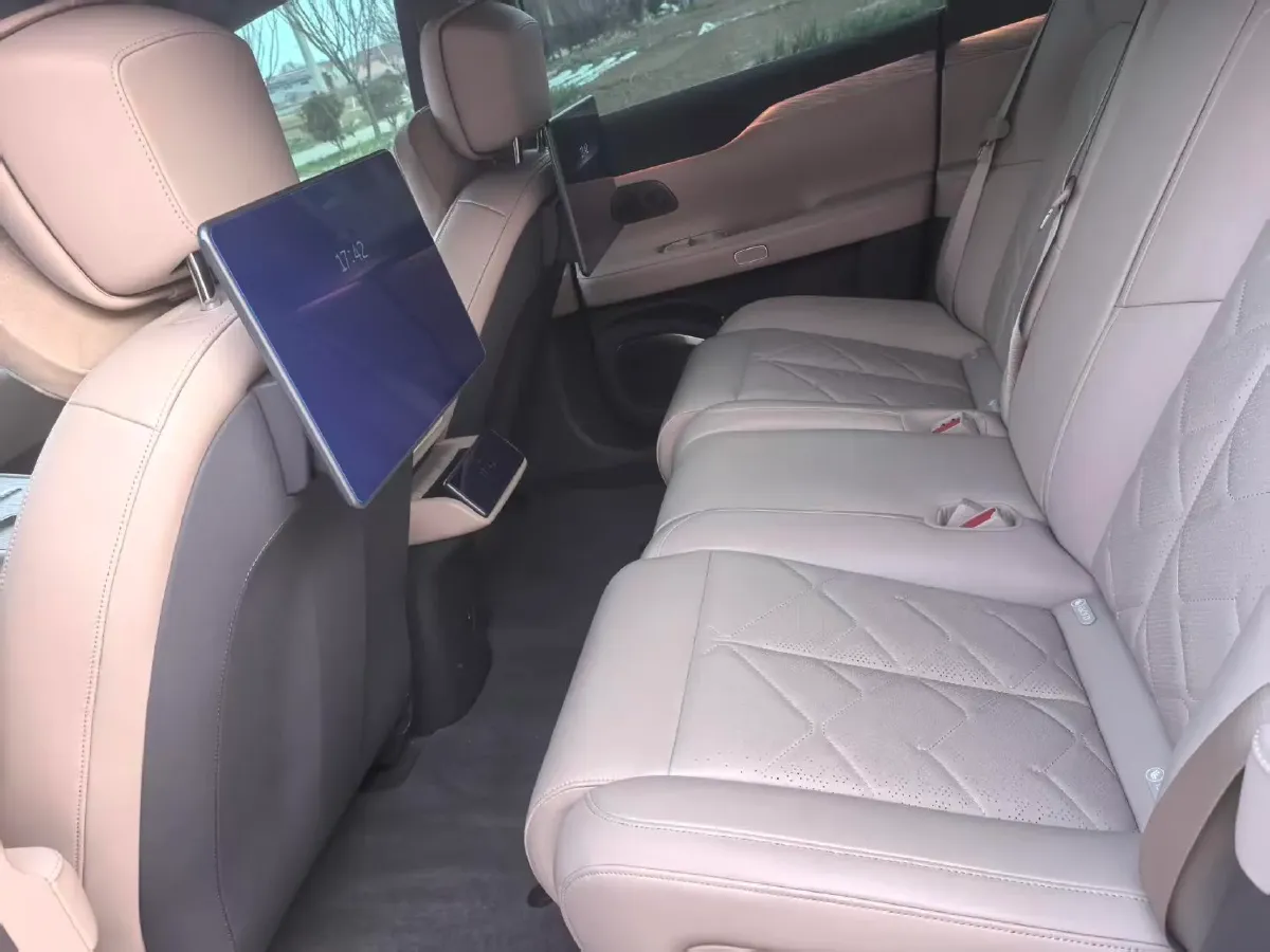 2024 NIO ET7 BEV 75KWH,autocango,china used car exporter,china ev exporter,chinese used car exporter,chinese used ev exporter