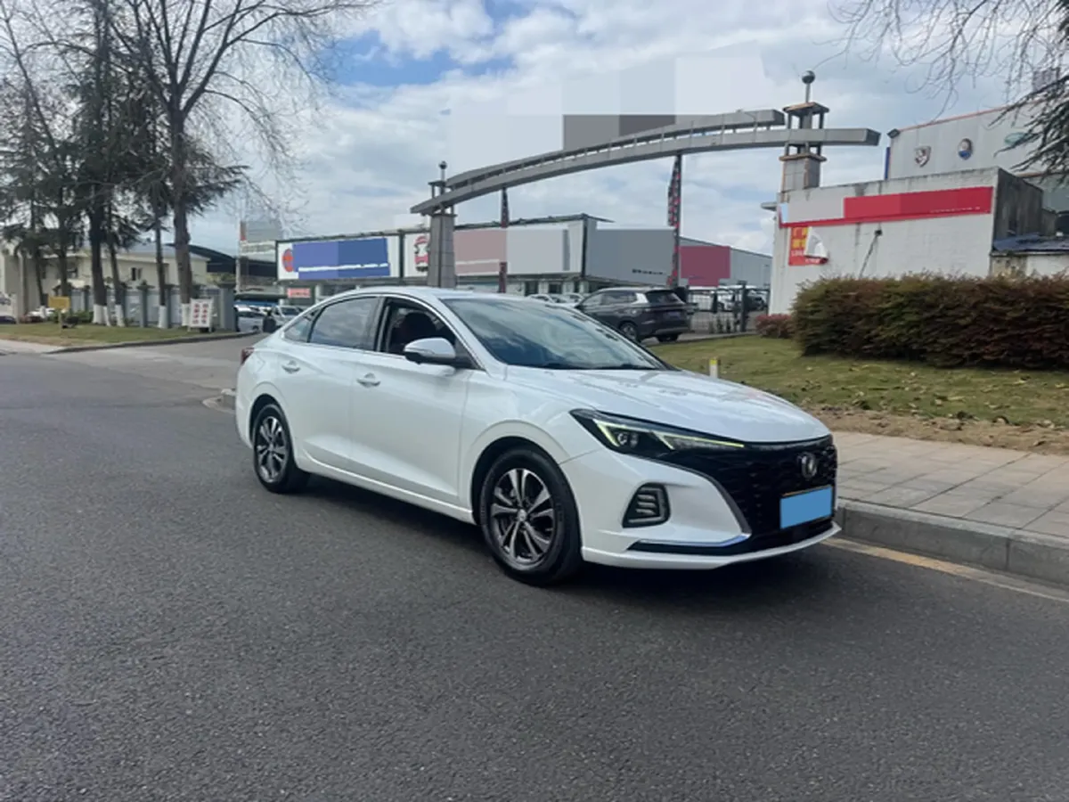 2021 ChangAn Eado 1.4T 160HP L4 7DCT,autocango,china used car exporter,china ev exporter,chinese used car exporter,chinese used ev exporter