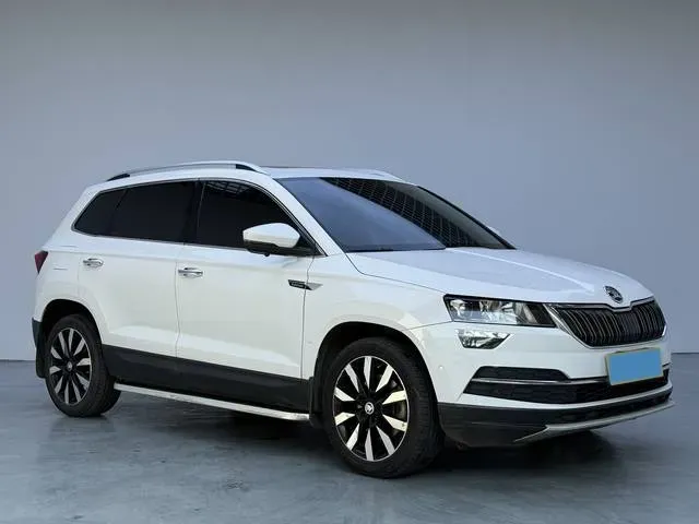 2021 Skoda Karoq 1.4T 150HP L4 7DCT,autocango,china used car exporter,china ev exporter,chinese used car exporter,chinese used ev exporter