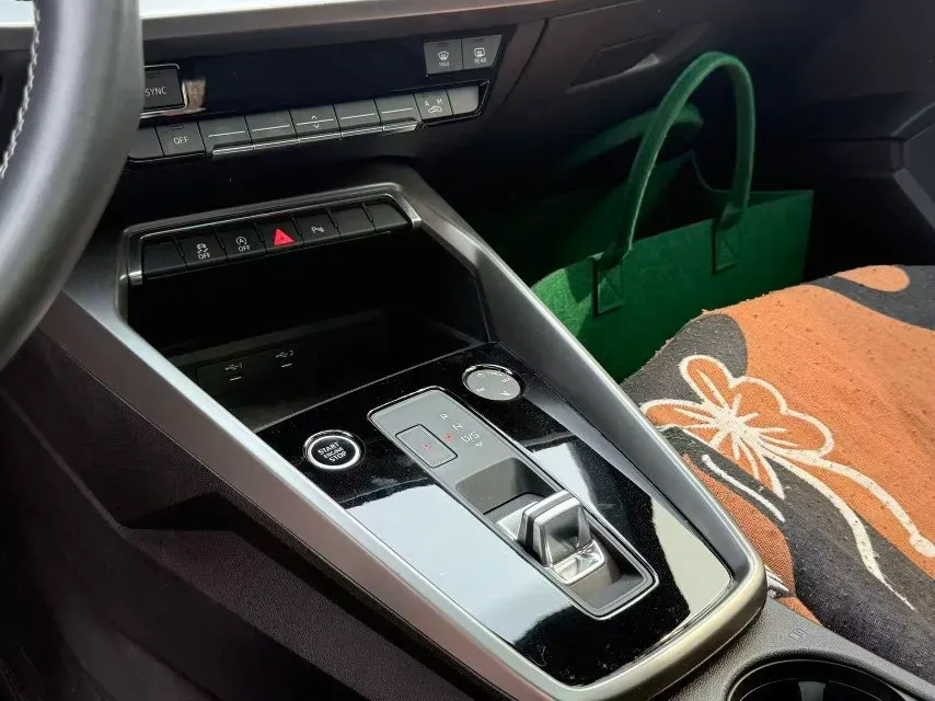 2023 Audi A3 1.4T 150HP L4 7DCT,autocango,china used car exporter,china ev exporter,chinese used car exporter,chinese used ev exporter