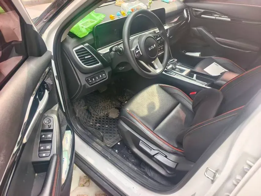 2023 Kia Seltos 1.5L 115HP L4 CVT,autocango,china used car exporter,china ev exporter,chinese used car exporter,chinese used ev exporter