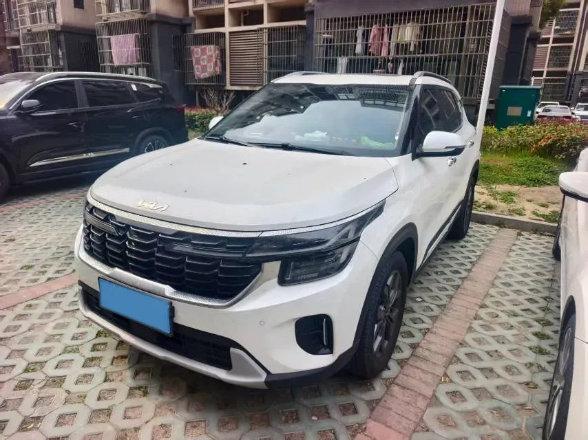 2023 Kia Seltos 1.5L 115HP L4 CVT,autocango,china used car exporter,china ev exporter,chinese used car exporter,chinese used ev exporter