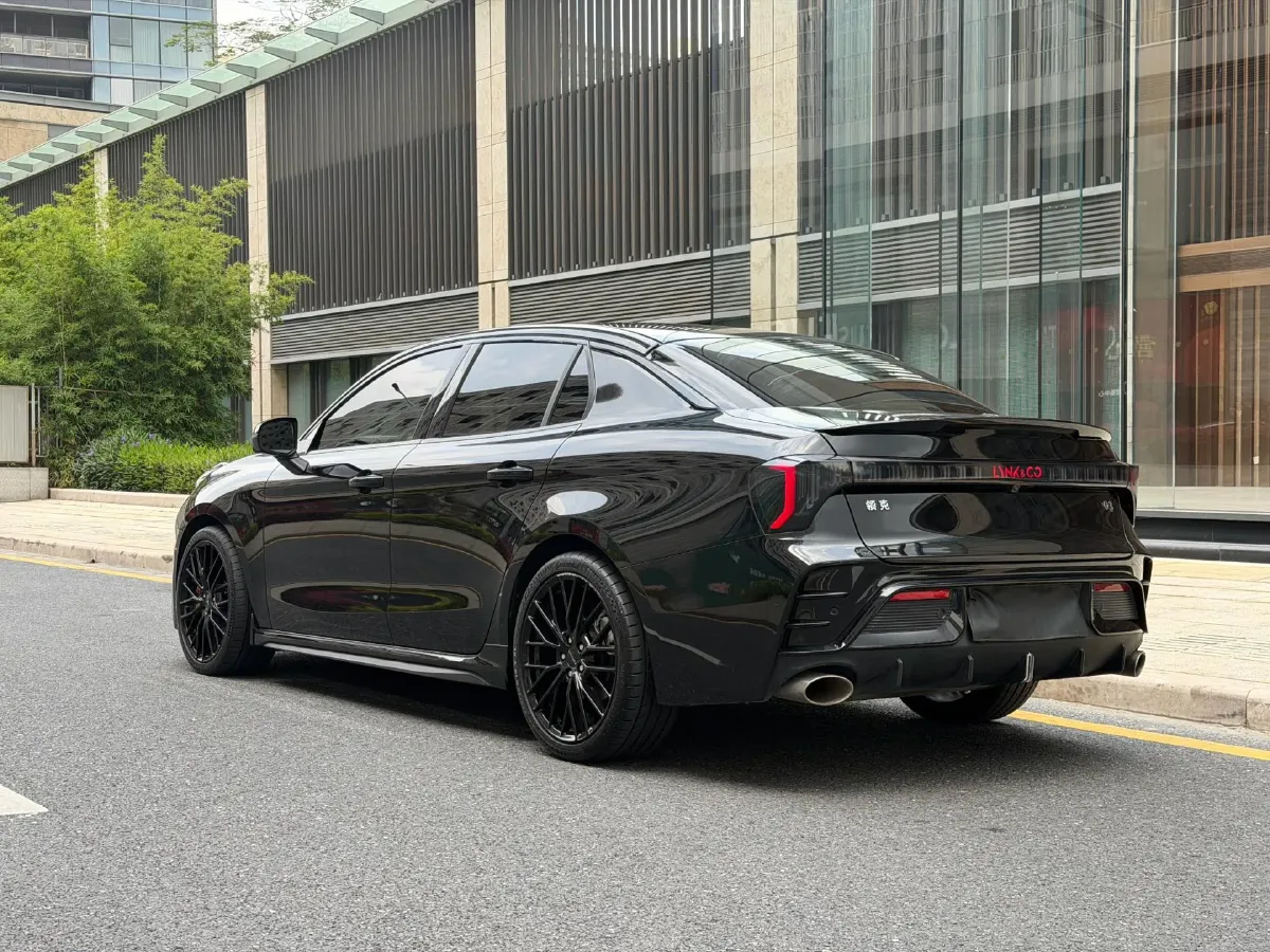 2025 LYNK&CO 03 2.0T 254HP L4 7DCT,autocango,china used car exporter,china ev exporter,chinese used car exporter,chinese used ev exporter