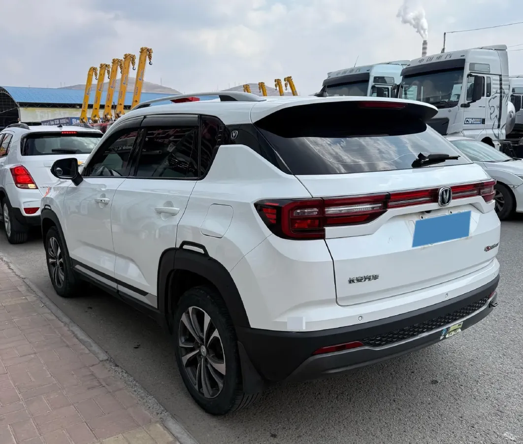 2021 ChangAn CS35 Plus 1.6L 128HP L4 CVT,autocango,china used car exporter,china ev exporter,chinese used car exporter,chinese used ev exporter