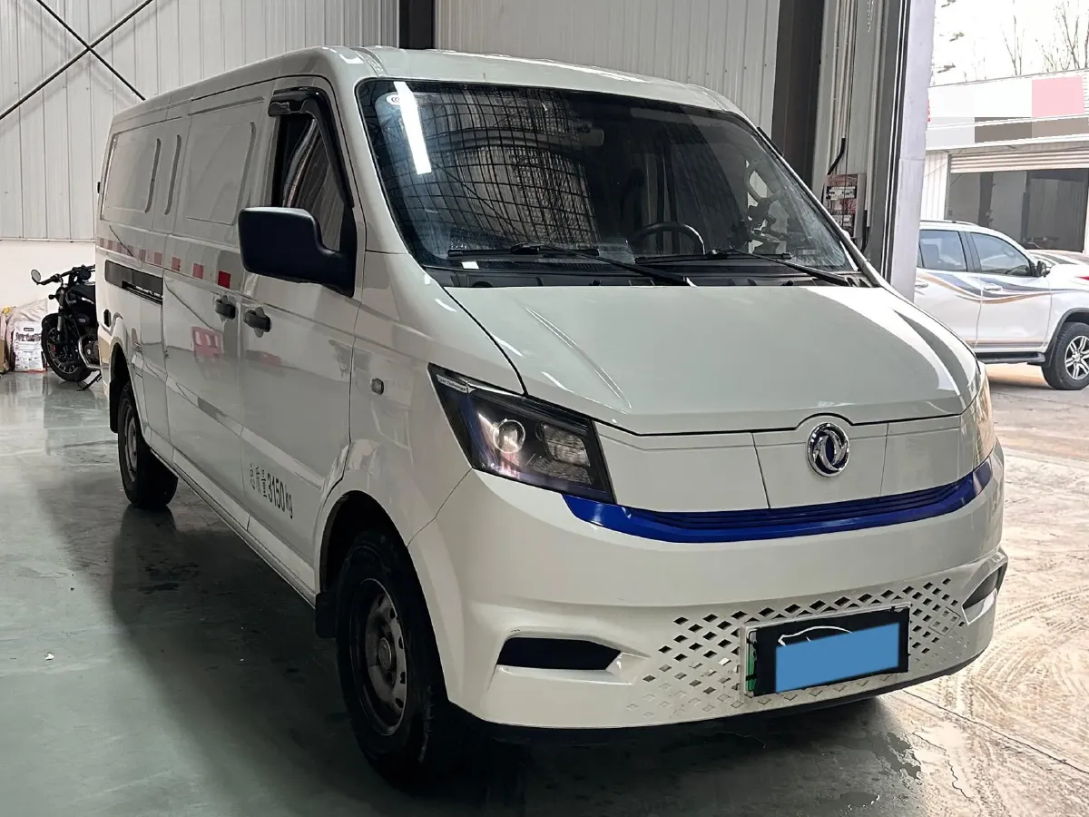 2024 Jetour X90 Plus 1.6T 197HP L4 7DCT,autocango,china used car exporter,china ev exporter,chinese used car exporter,chinese used ev exporter