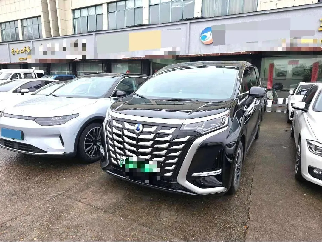2025 Denza D9 1.5T 156HP L4 E-CVT PHEV,autocango,china used car exporter,china ev exporter,chinese used car exporter,chinese used ev exporter