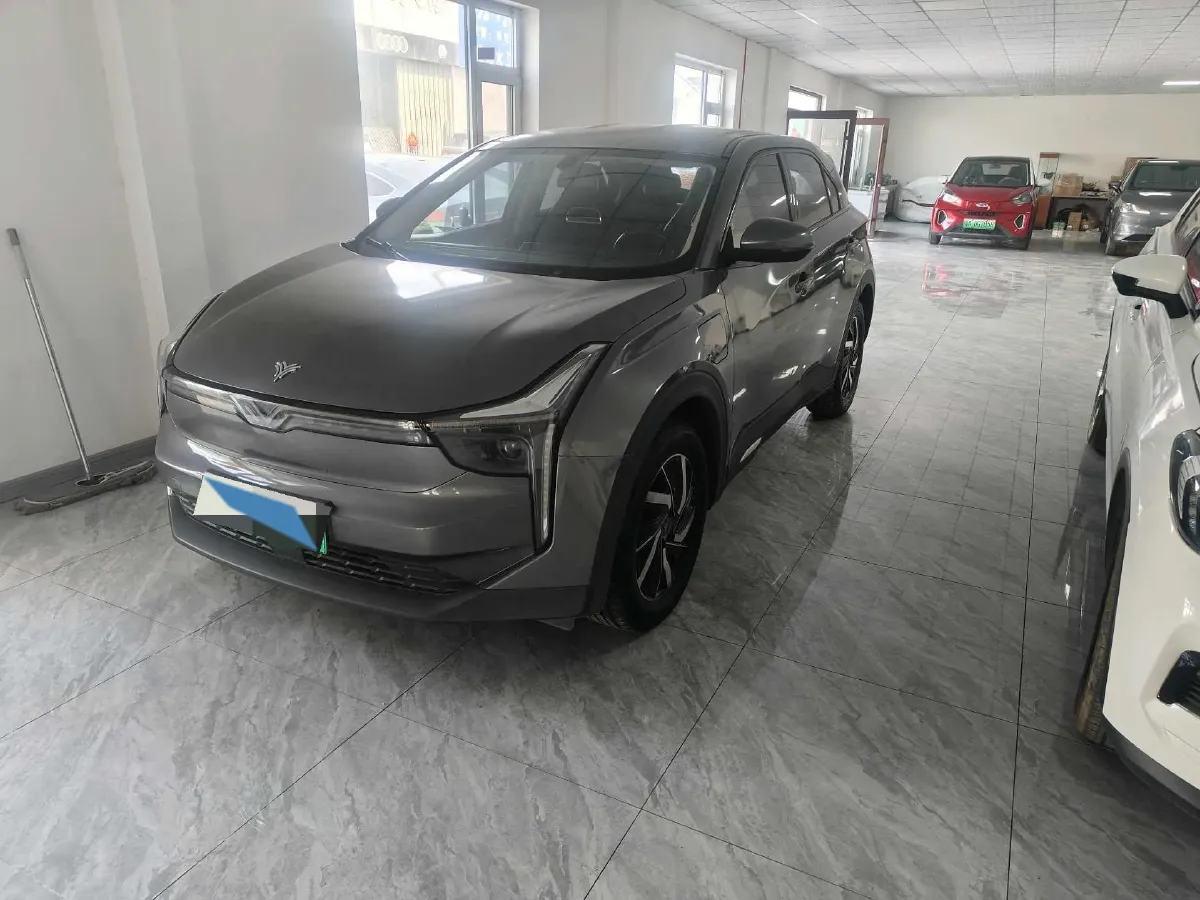 2022 Venucia Grand V 1.5T 190HP L4 7DCT,autocango,china used car exporter,china ev exporter,chinese used car exporter,chinese used ev exporter