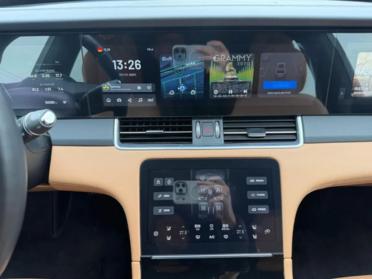 2021 Li ONE Range Extended 131HP REEV 40.5KWH,autocango,china used car exporter,china ev exporter,chinese used car exporter,chinese used ev exporter