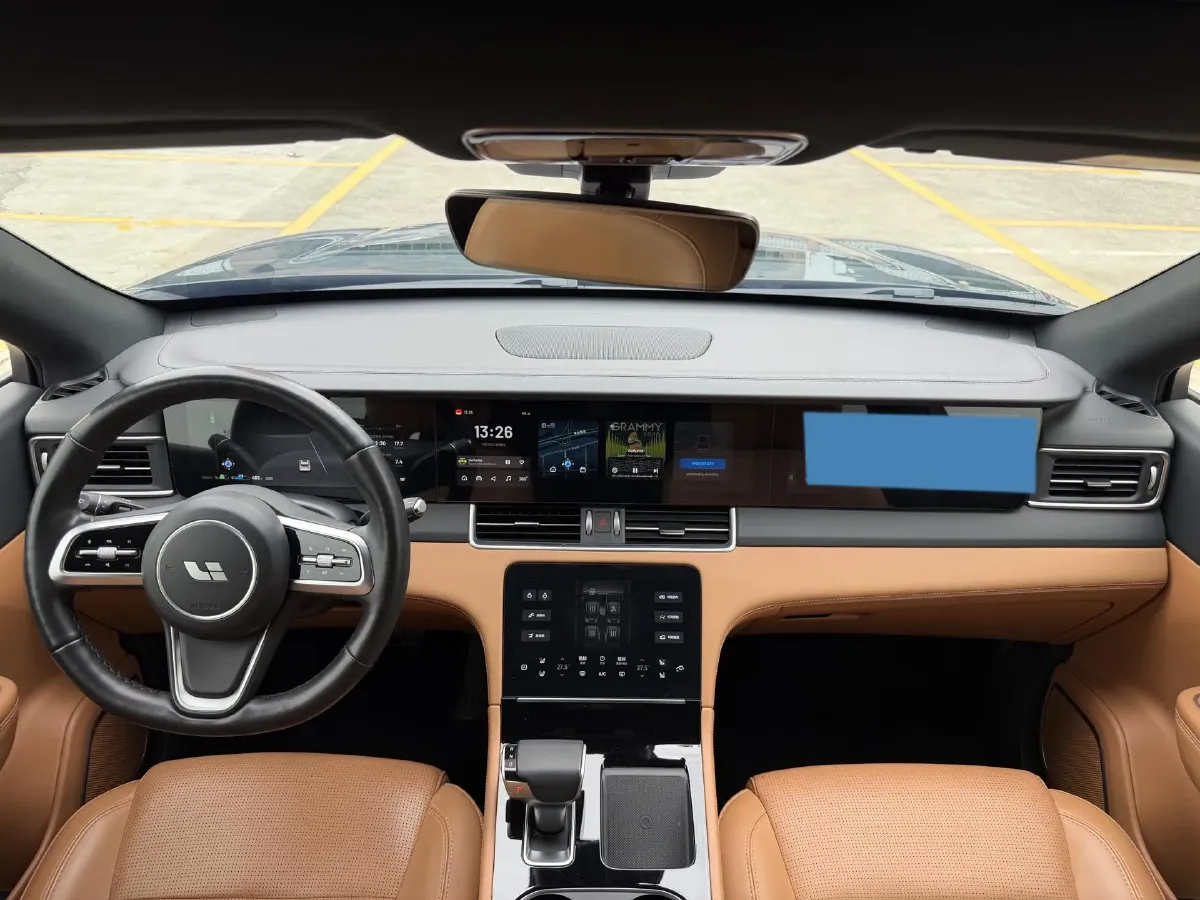 2021 Li ONE Range Extended 131HP REEV 40.5KWH,autocango,china used car exporter,china ev exporter,chinese used car exporter,chinese used ev exporter