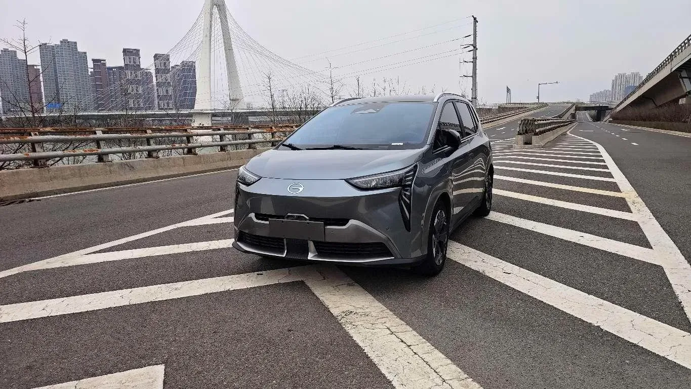 2022 Geely Okavango 1.8T 184HP L4 7DCT,autocango,china used car exporter,china ev exporter,chinese used car exporter,chinese used ev exporter