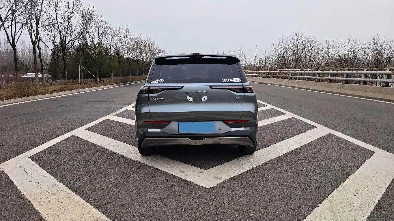 2022 Geely Okavango 1.8T 184HP L4 7DCT,autocango,china used car exporter,china ev exporter,chinese used car exporter,chinese used ev exporter