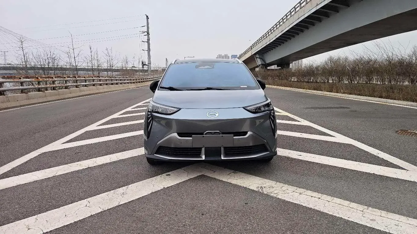 2022 Geely Okavango 1.8T 184HP L4 7DCT,autocango,china used car exporter,china ev exporter,chinese used car exporter,chinese used ev exporter