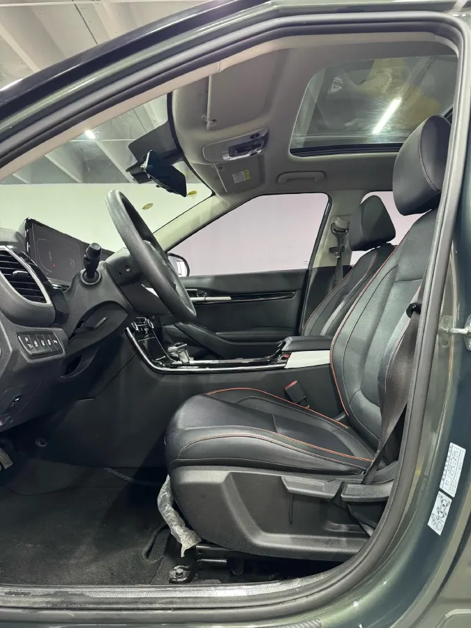 2023 Kia Seltos 1.5L 115HP L4 CVT,autocango,china used car exporter,china ev exporter,chinese used car exporter,chinese used ev exporter