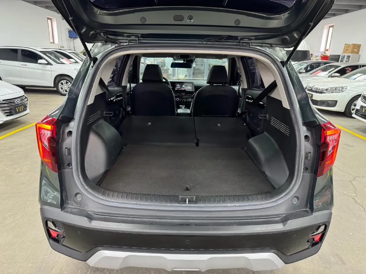 2023 Kia Seltos 1.5L 115HP L4 CVT,autocango,china used car exporter,china ev exporter,chinese used car exporter,chinese used ev exporter