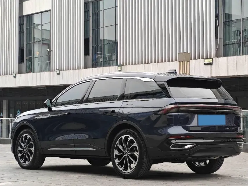 2023 Lincoln Nautilus 2.0T 261HP L4 8AT,autocango,china used car exporter,china ev exporter,chinese used car exporter,chinese used ev exporter