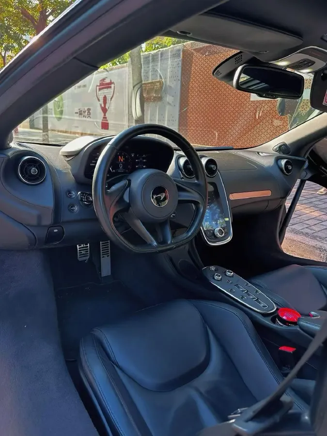 2019 Lorinser MAYBACH S Class 3.0T 367HP V6 9AT,autocango,china used car exporter,china ev exporter,chinese used car exporter,chinese used ev exporter