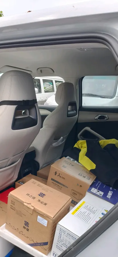 2024 BYD YuanUP BEV 45.12KWH,autocango,china used car exporter,china ev exporter,chinese used car exporter,chinese used ev exporter