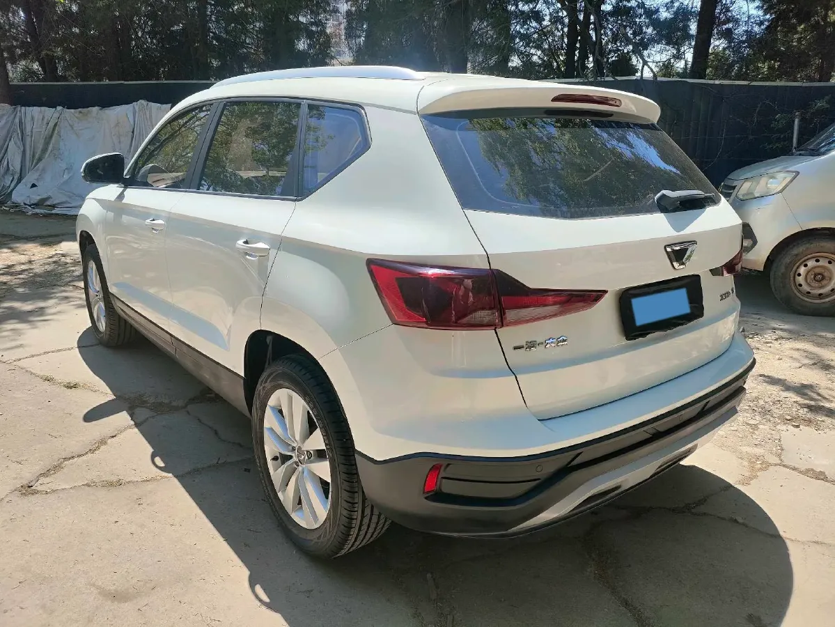 2021 Jetta VS5 1.4T 150HP L4 5MT,autocango,china used car exporter,china ev exporter,chinese used car exporter,chinese used ev exporter