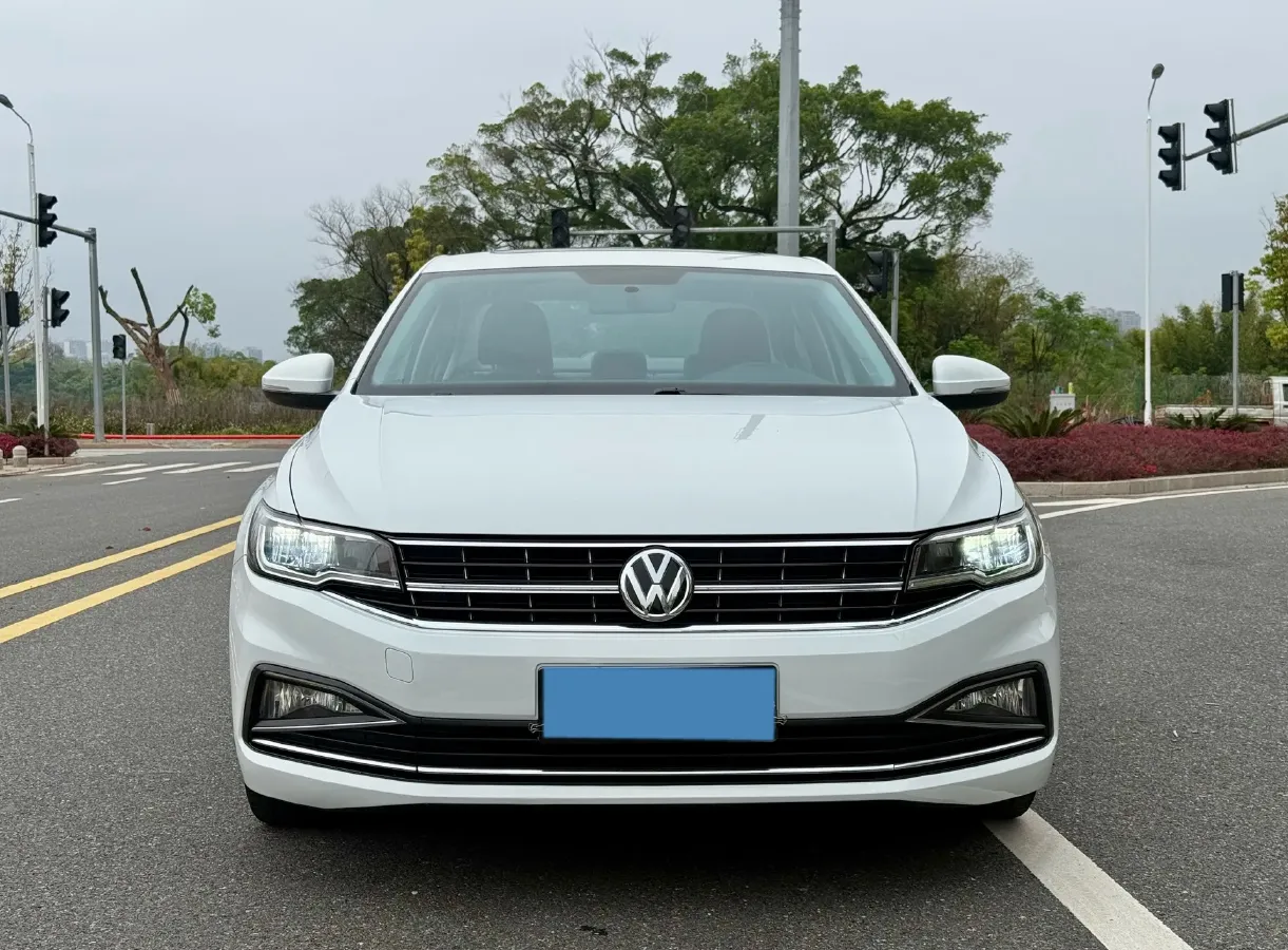 2019 Bestune T77 1.2T 143HP L4 7DCT,autocango,china used car exporter,china ev exporter,chinese used car exporter,chinese used ev exporter