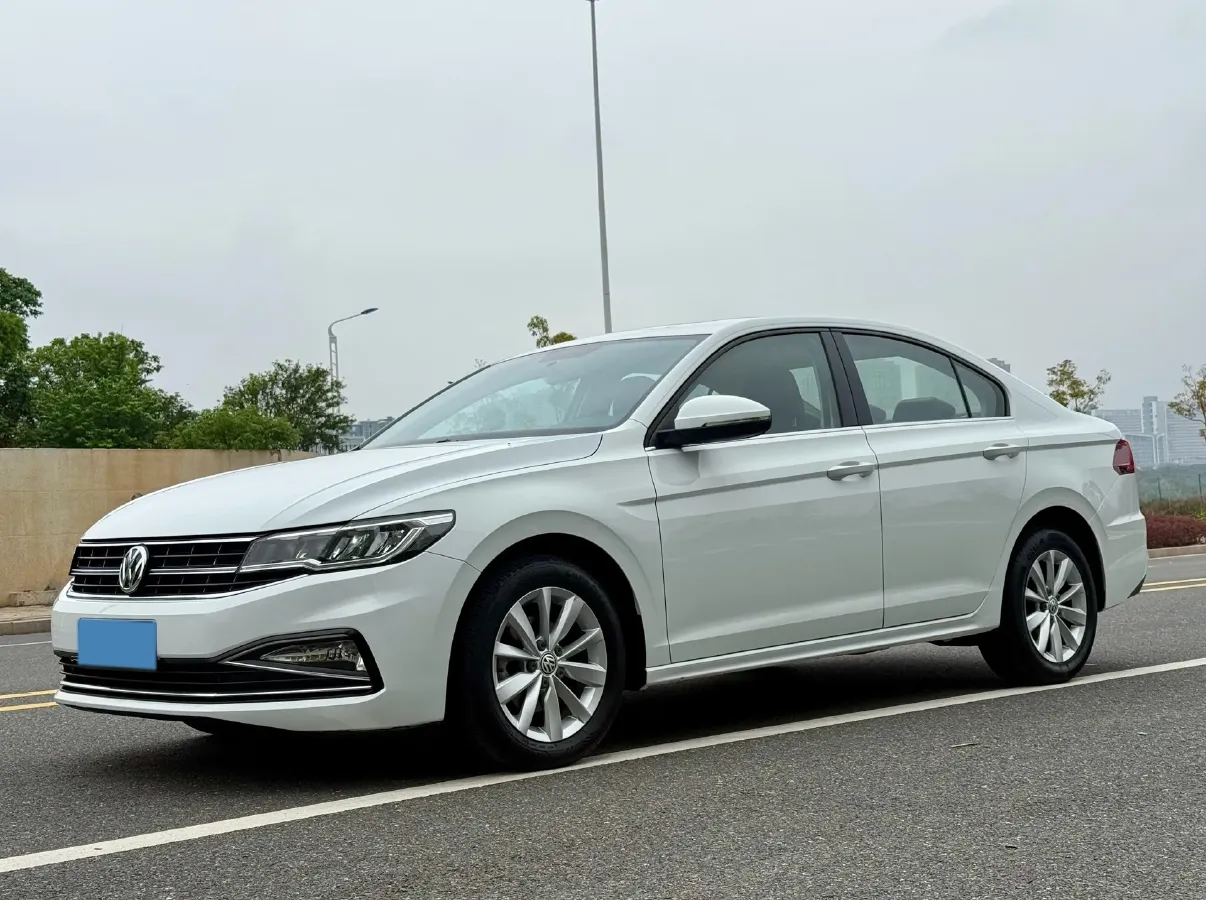 2019 Bestune T77 1.2T 143HP L4 7DCT,autocango,china used car exporter,china ev exporter,chinese used car exporter,chinese used ev exporter