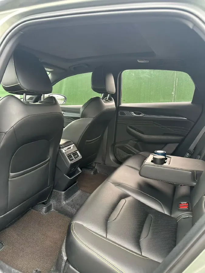 2023 Geely Preface 1.5T 181HP L4 7DCT,autocango,china used car exporter,china ev exporter,chinese used car exporter,chinese used ev exporter