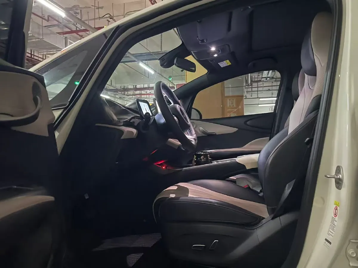 2024 BYD Dolphin BEV 44.928KWH,autocango,china used car exporter,china ev exporter,chinese used car exporter,chinese used ev exporter