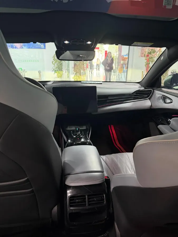 2022 AITO AITO M5 Range Extended 125HP REEV 40KWH,autocango,china used car exporter,china ev exporter,chinese used car exporter,chinese used ev exporter