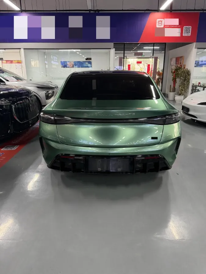 2022 AITO AITO M5 Range Extended 125HP REEV 40KWH,autocango,china used car exporter,china ev exporter,chinese used car exporter,chinese used ev exporter