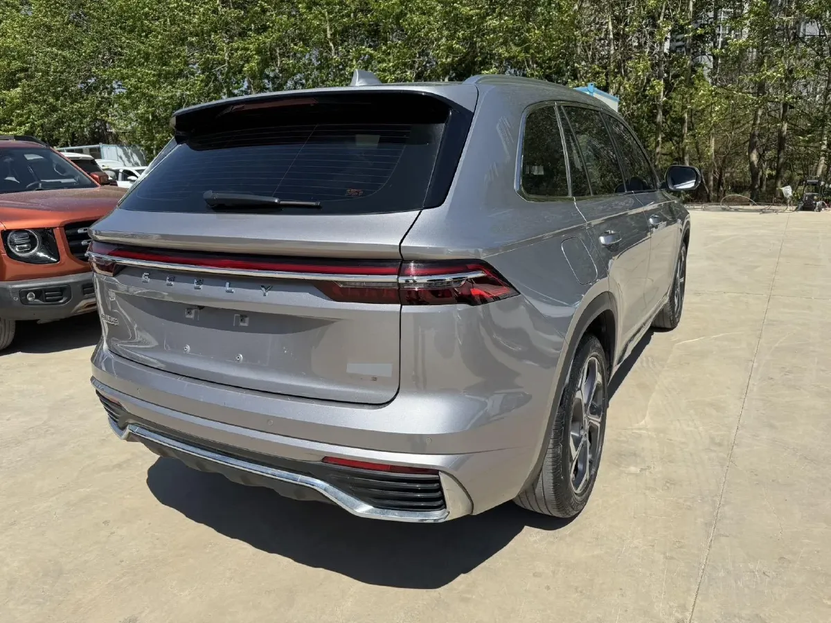 2021 Geely Monjaro 2.0T 218HP L4 7DCT,autocango,china used car exporter,china ev exporter,chinese used car exporter,chinese used ev exporter