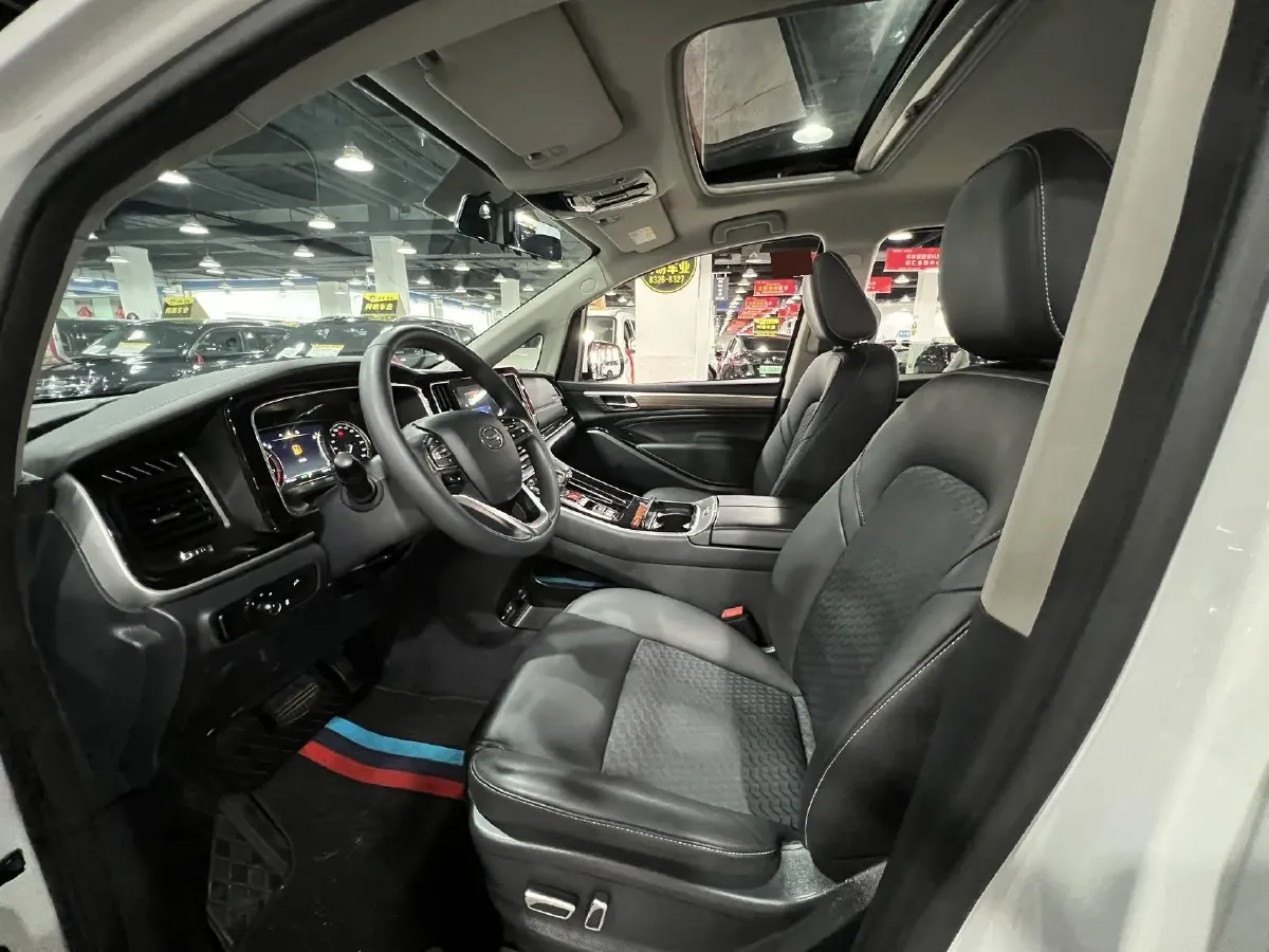 2023 GAC Trumpchi M8 2.0T 252HP L4 8AT,autocango,china used car exporter,china ev exporter,chinese used car exporter,chinese used ev exporter