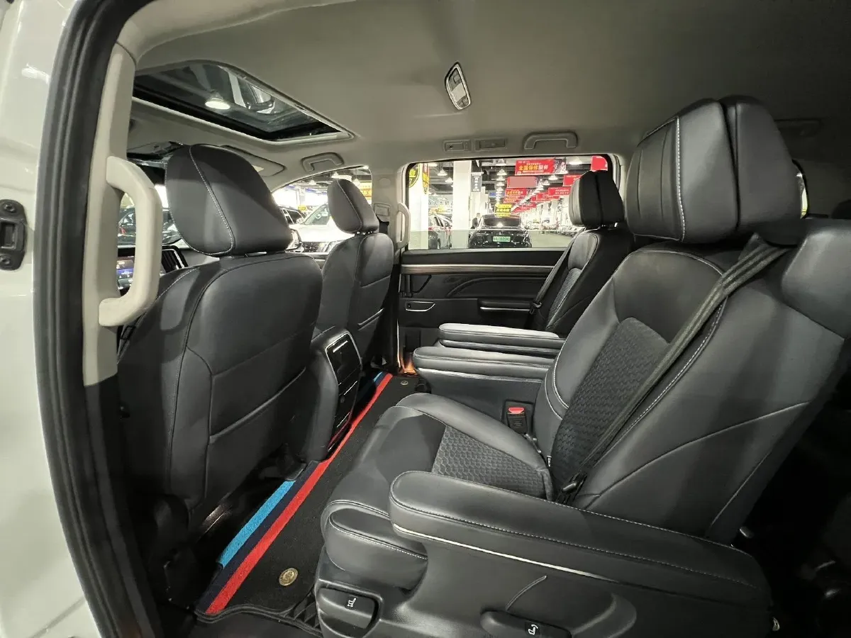 2023 GAC Trumpchi M8 2.0T 252HP L4 8AT,autocango,china used car exporter,china ev exporter,chinese used car exporter,chinese used ev exporter