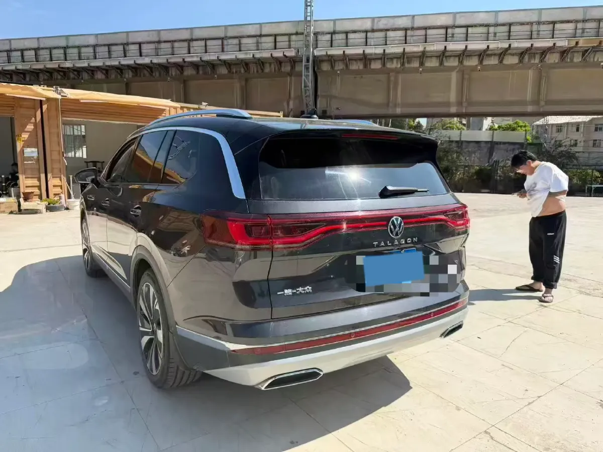 2021 Volkswagen Talagon 2.0T 220HP L4 7DCT,autocango,china used car exporter,china ev exporter,chinese used car exporter,chinese used ev exporter