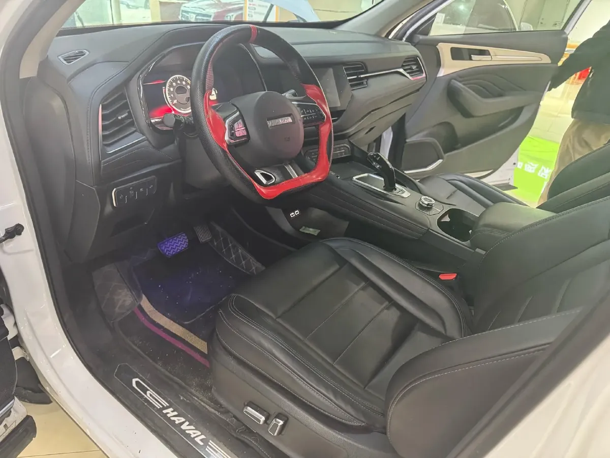 2020 Haval F7 1.5T 169HP L4 7DCT,autocango,china used car exporter,china ev exporter,chinese used car exporter,chinese used ev exporter