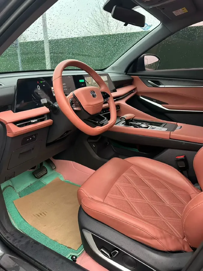 2022 ChangAn CS75 Plus 1.5T 188HP L4 8AT,autocango,china used car exporter,china ev exporter,chinese used car exporter,chinese used ev exporter