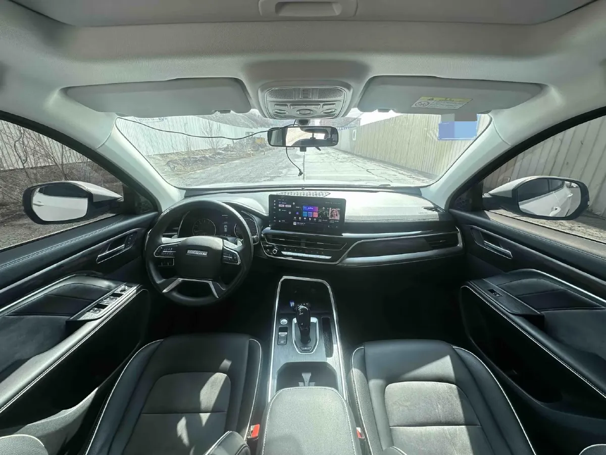 2023 Haval H6 1.5T 150HP L4 7DCT,autocango,china used car exporter,china ev exporter,chinese used car exporter,chinese used ev exporter