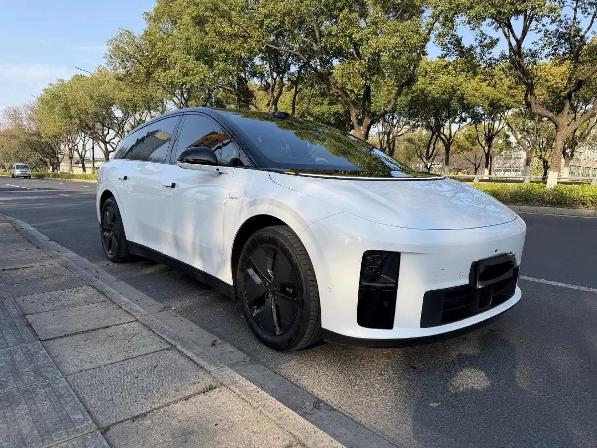 2025 Li i6 BEV,autocango,china used car exporter,china ev exporter,chinese used car exporter,chinese used ev exporter