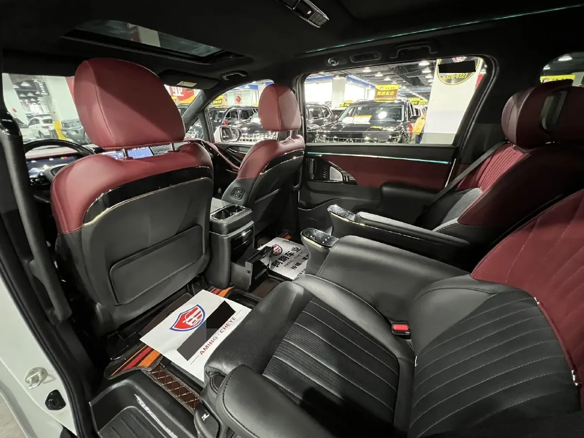 2023 GAC Trumpchi M8 2.0T 252HP L4 8AT,autocango,china used car exporter,china ev exporter,chinese used car exporter,chinese used ev exporter