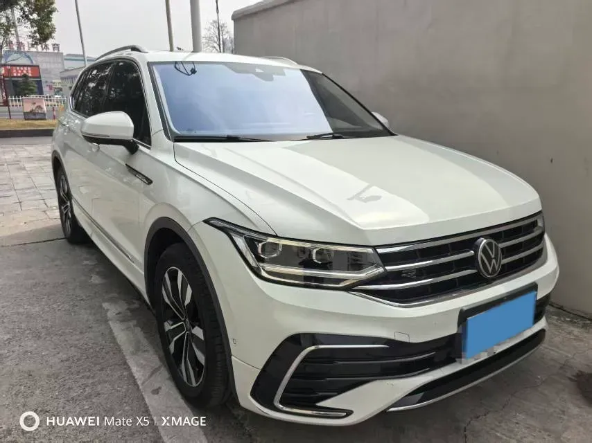 2023 Volkswagen Tiguan L 2.0T 186HP L4 7DCT,autocango,china used car exporter,china ev exporter,chinese used car exporter,chinese used ev exporter
