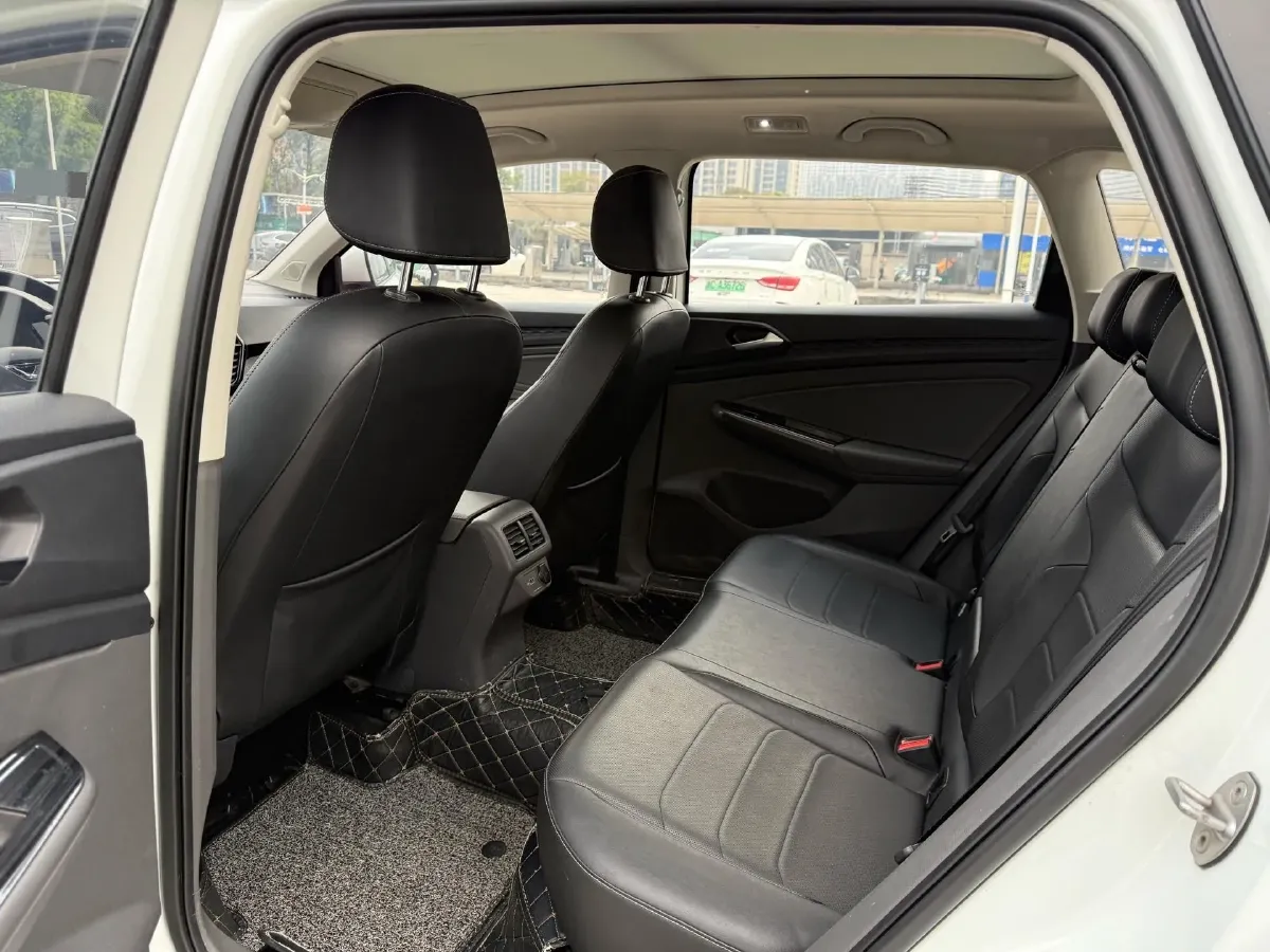 2020 Jetta VS7 1.4T 150HP L4 6AT,autocango,china used car exporter,china ev exporter,chinese used car exporter,chinese used ev exporter