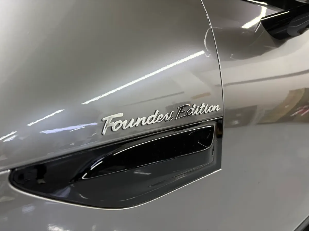 2024 MI SU7 BEV 101KWH,autocango,china used car exporter,china ev exporter,chinese used car exporter,chinese used ev exporter