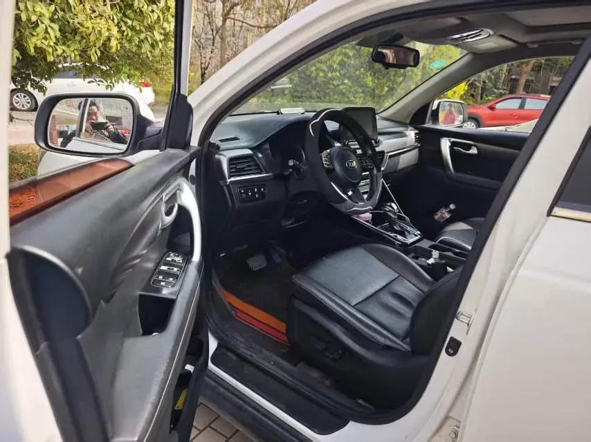 2018 Kia Sportage R 2.0L 160HP L4 6AT,autocango,china used car exporter,china ev exporter,chinese used car exporter,chinese used ev exporter