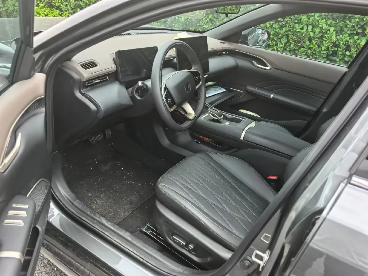 2026 ChangAn Eado 1.5T 192HP L4 7DCT,autocango,china used car exporter,china ev exporter,chinese used car exporter,chinese used ev exporter