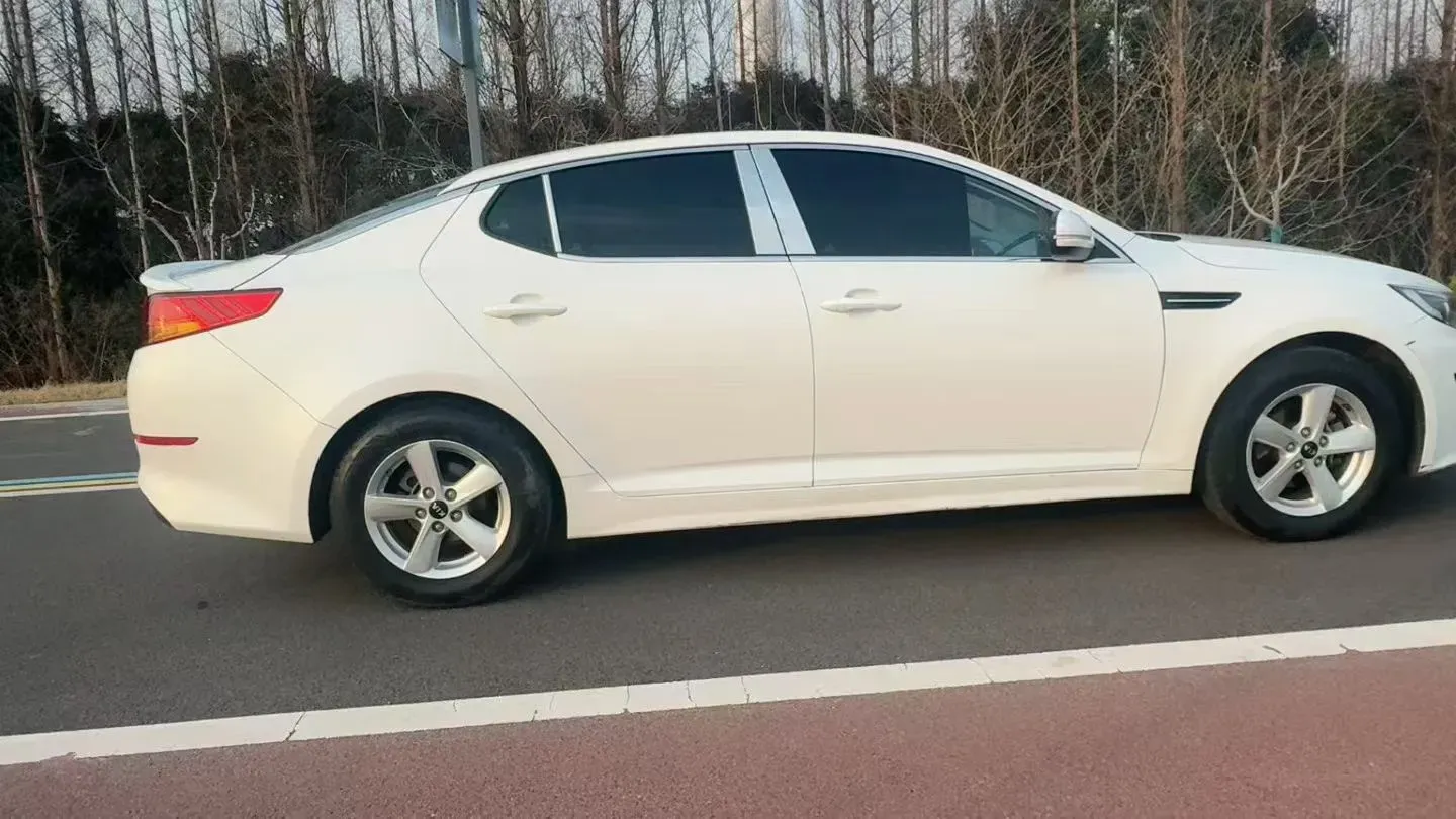 2015 Kia K5 2.0L 162HP L4 6AT,autocango,china used car exporter,china ev exporter,chinese used car exporter,chinese used ev exporter